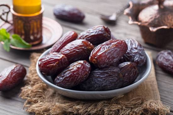 تصویر 2 از خرما استعمران تازه با کیفیت طبیعی و ظاهر یکدست